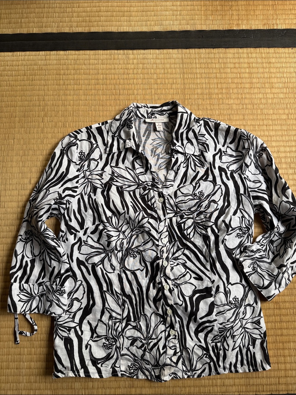 JM Collection Linen Black & White Floral-Stripe Button Down Shirt